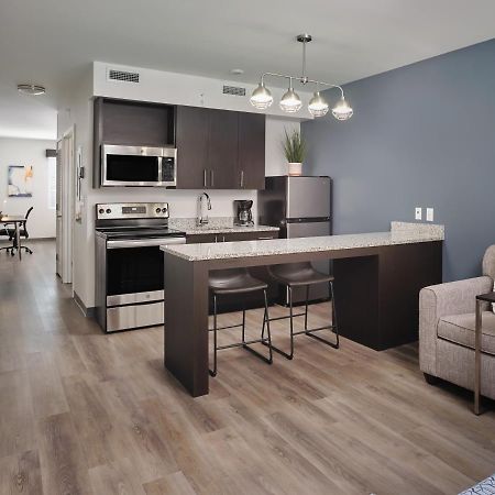 Stayapt Suites Greenville-Greer/Bmw Εξωτερικό φωτογραφία
